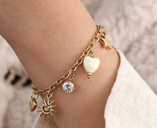 Armband mit Anhängern - Gold