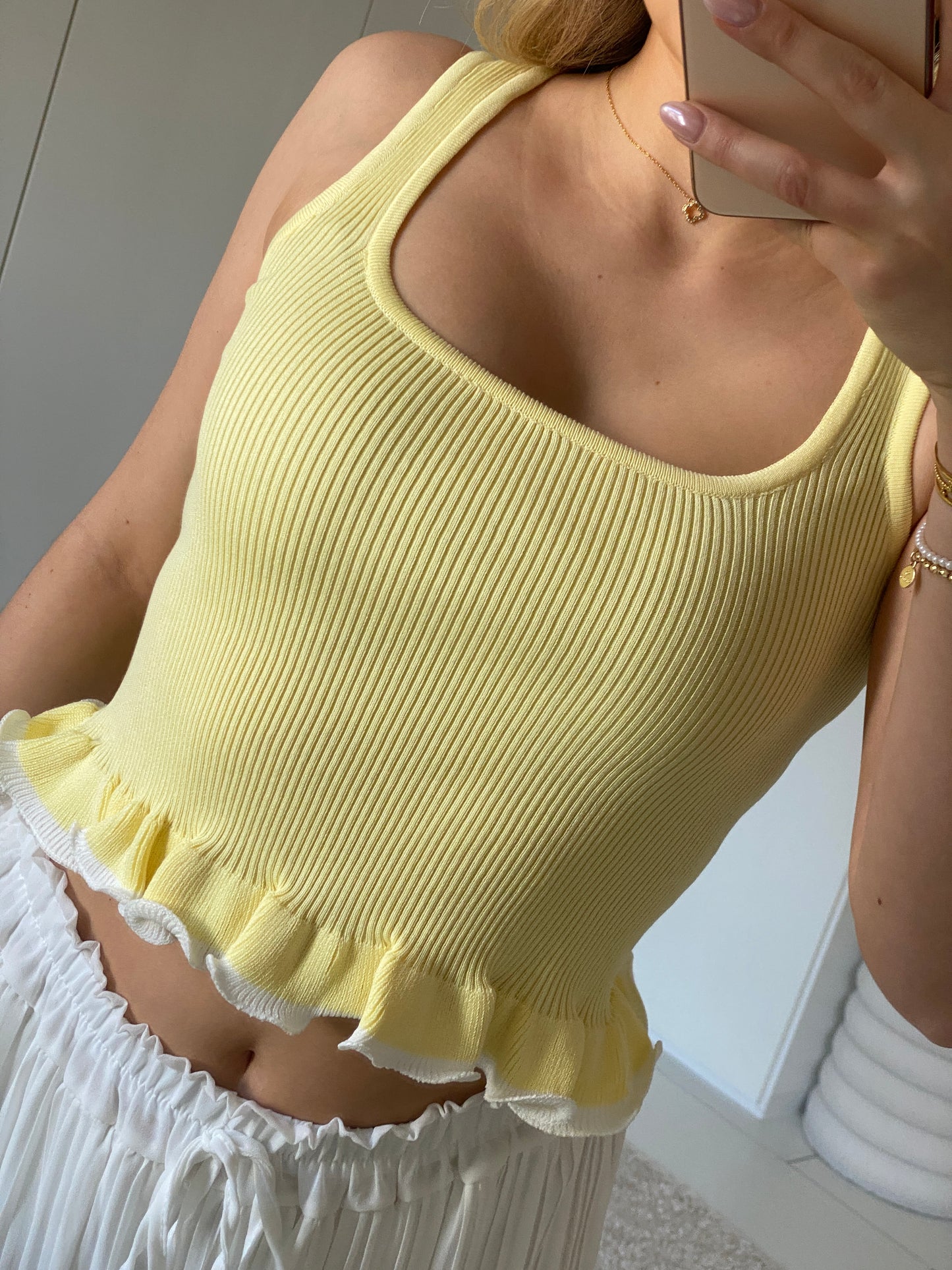 Rüschi Top - butter yellow