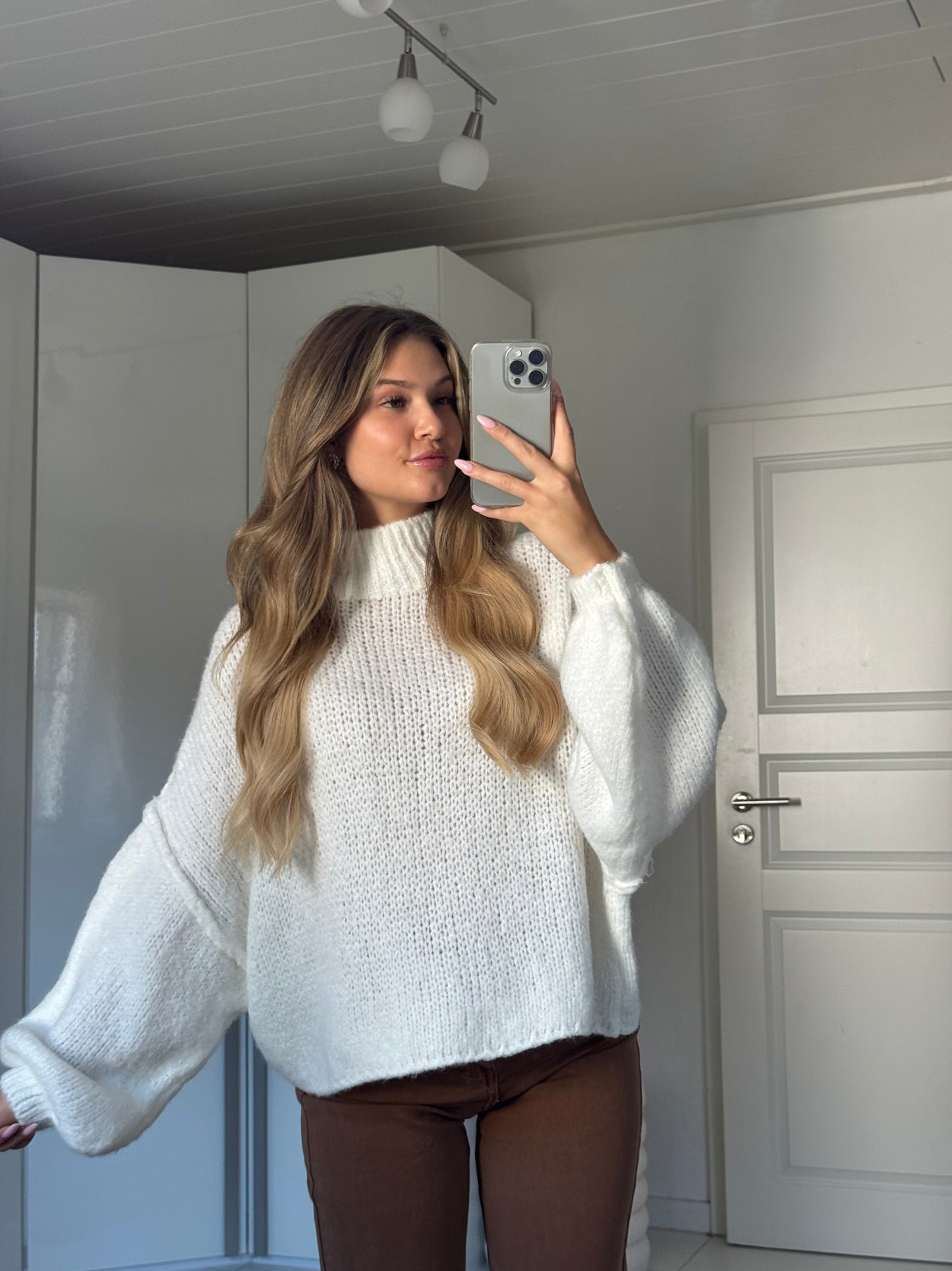 Cozy Strickpullover - Weiß