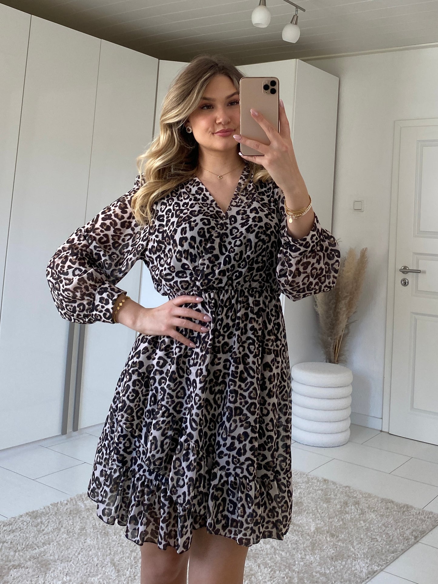 Leo Kleid