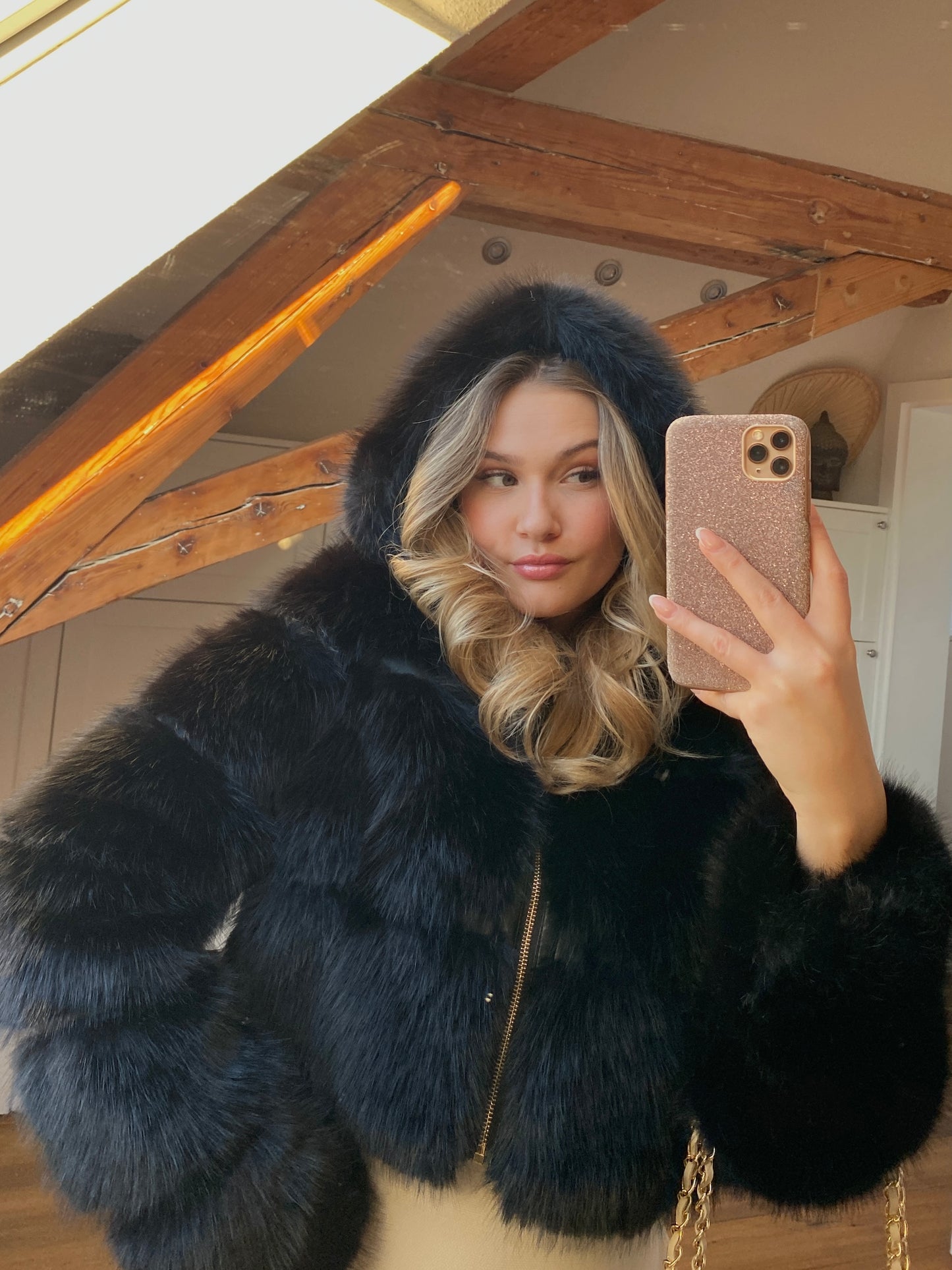 Darya Kunstpelzjacke - schwarz