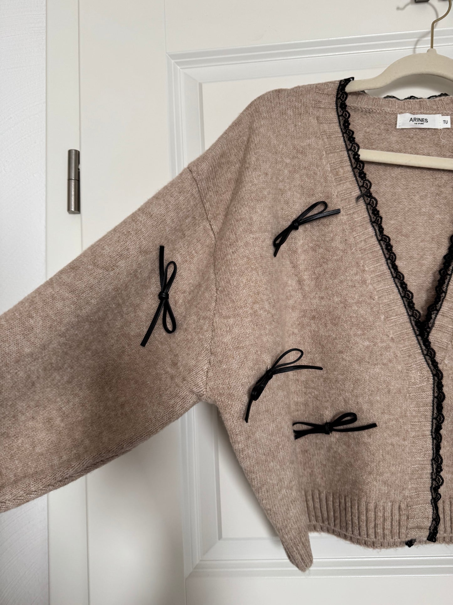 Sweet Bows Cardigan - beige