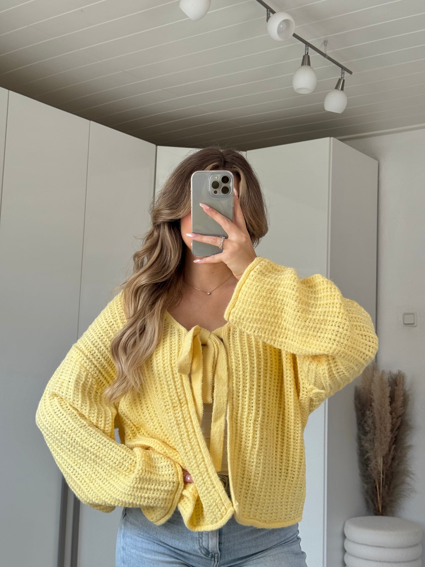 Knoten Cardigan - Butter Yellow