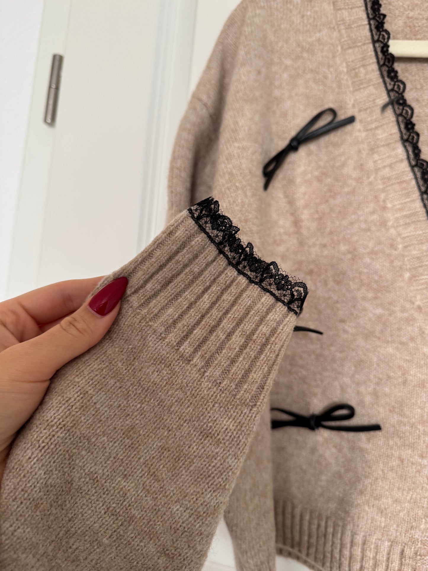 Sweet Bows Cardigan - beige