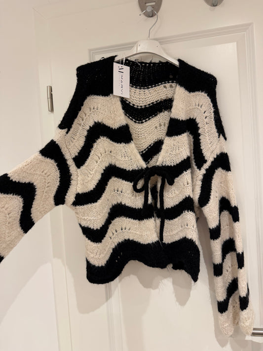 Wave Cardigan schwarz-creme *Beschreibung