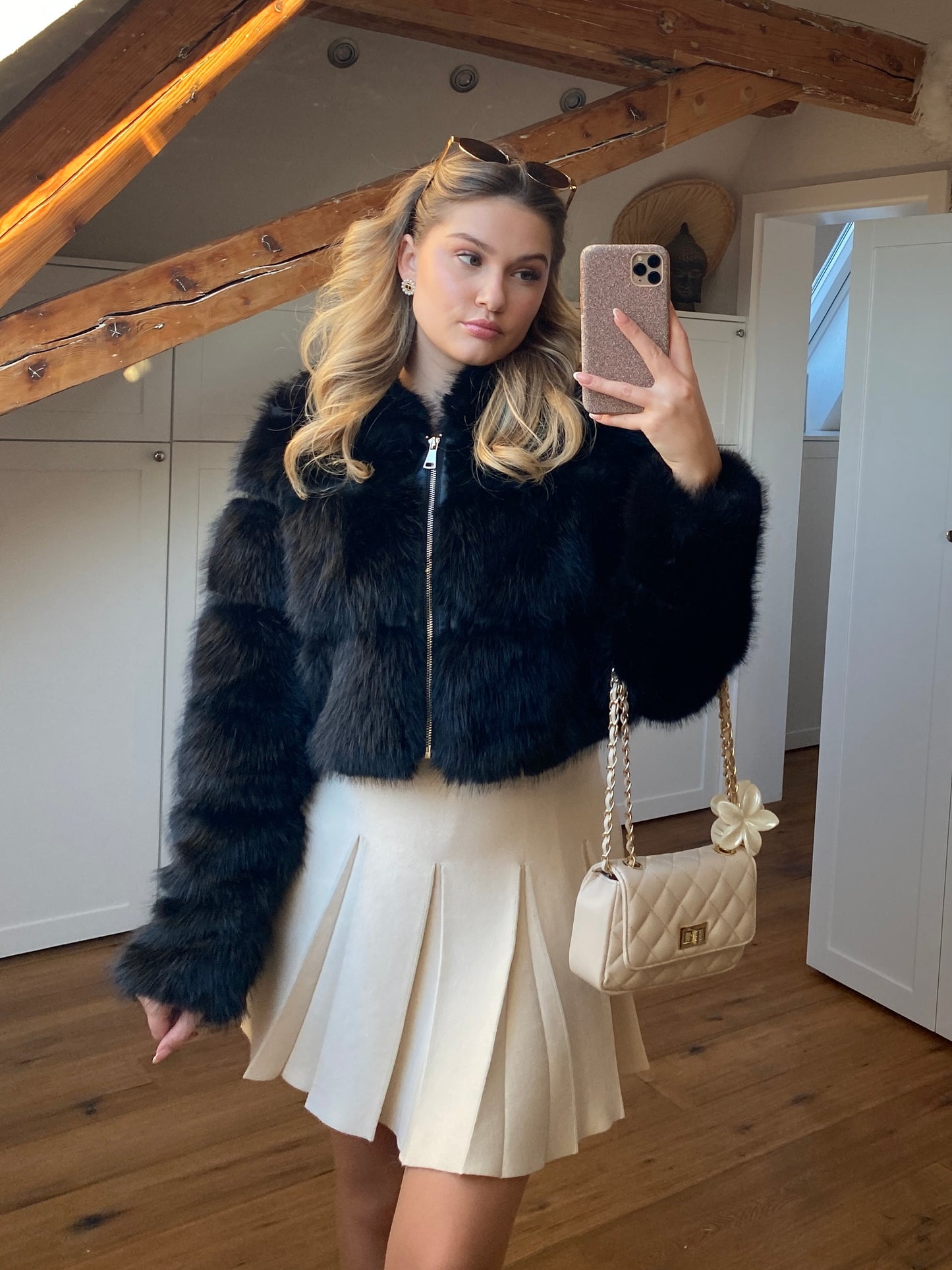 Darya Kunstpelzjacke - schwarz