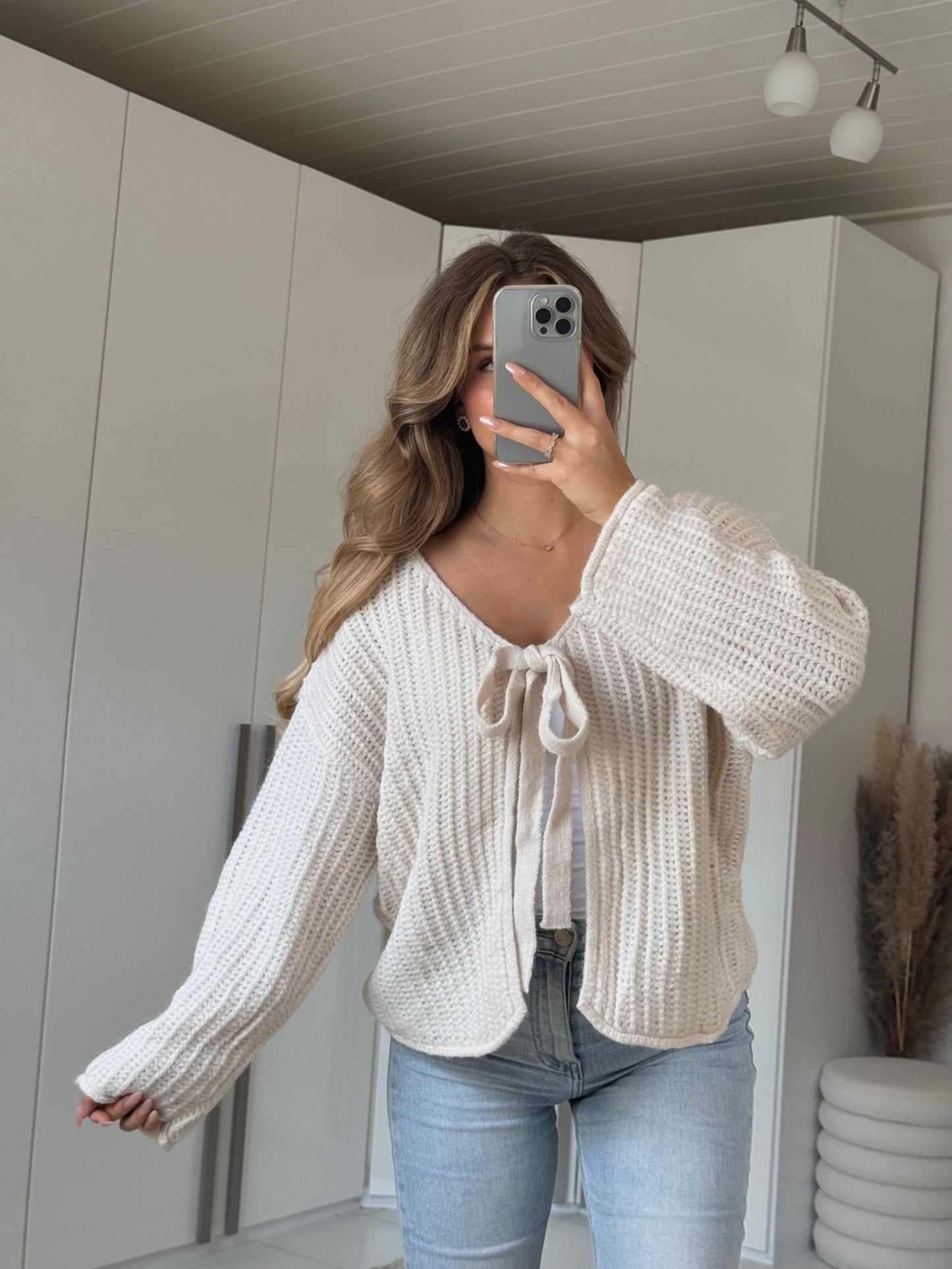 Knoten Cardigan - Ecru