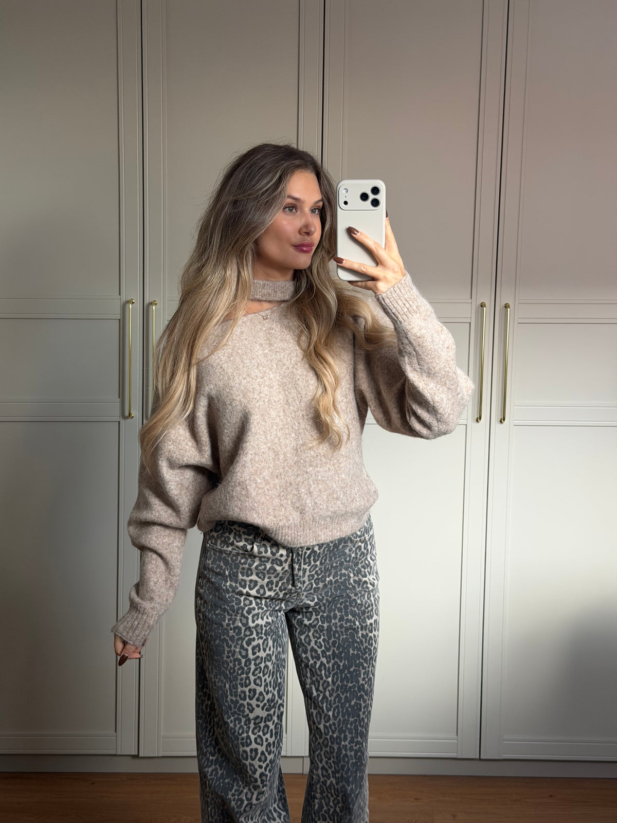 Cut out Pullover