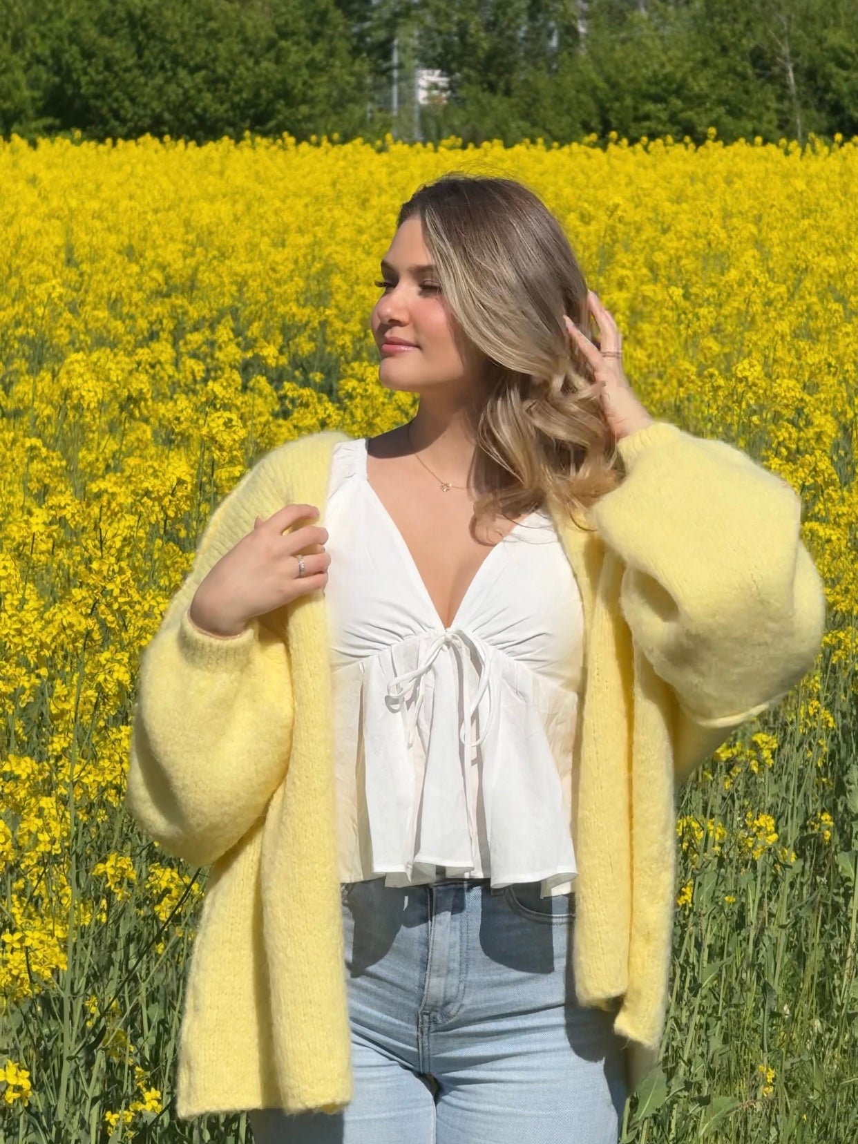 Cozy Simple Strickjacke - Butter yellow
