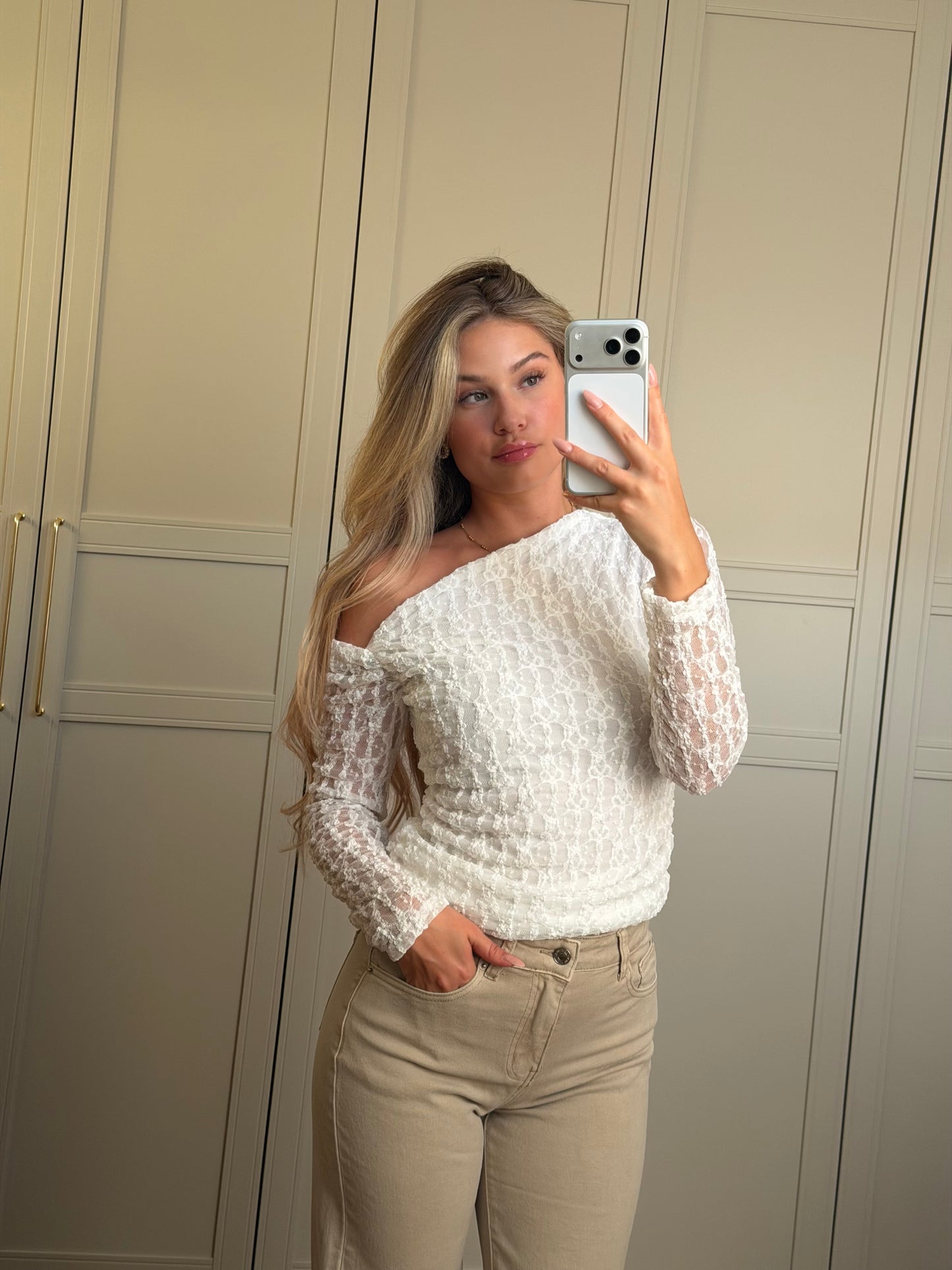 Lace Longsleeve weiß