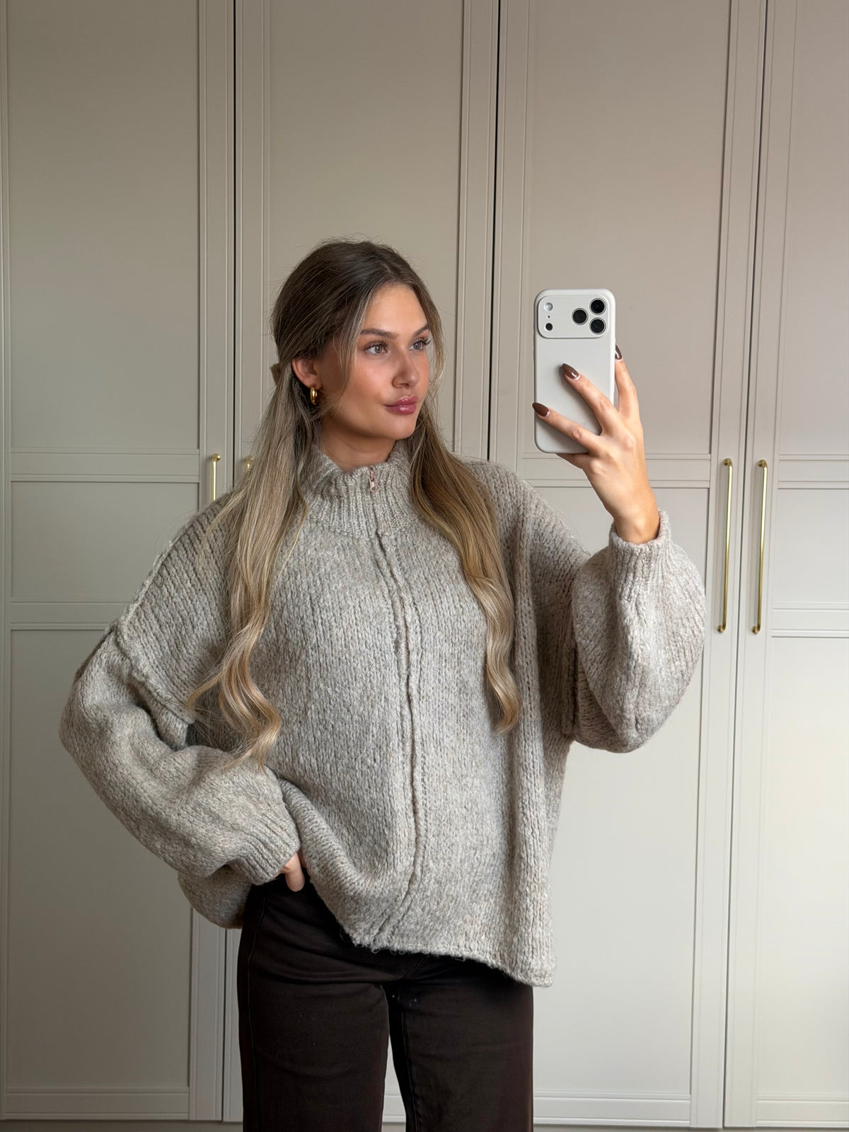 Cozy Zipper