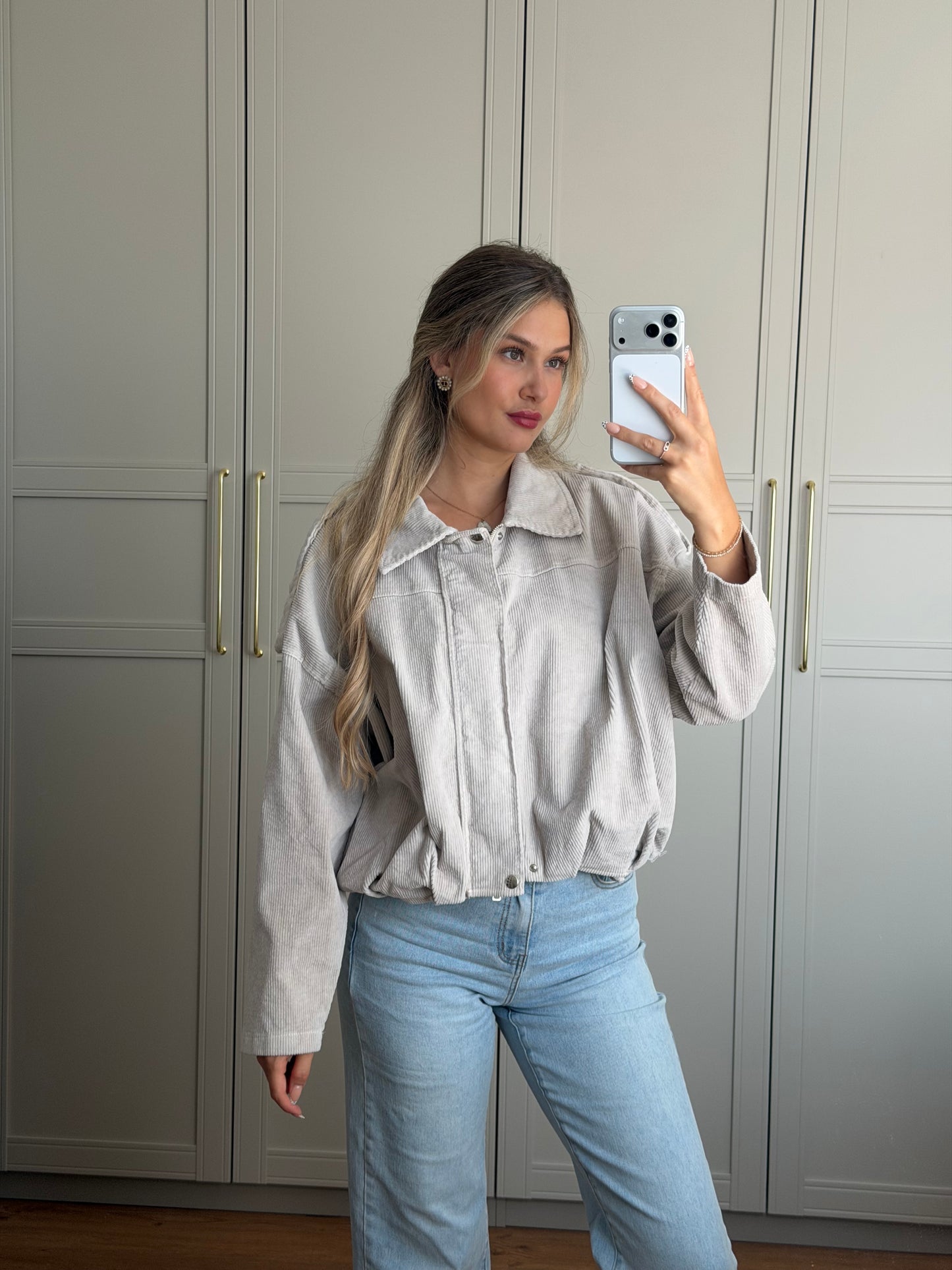 Cord Jacke