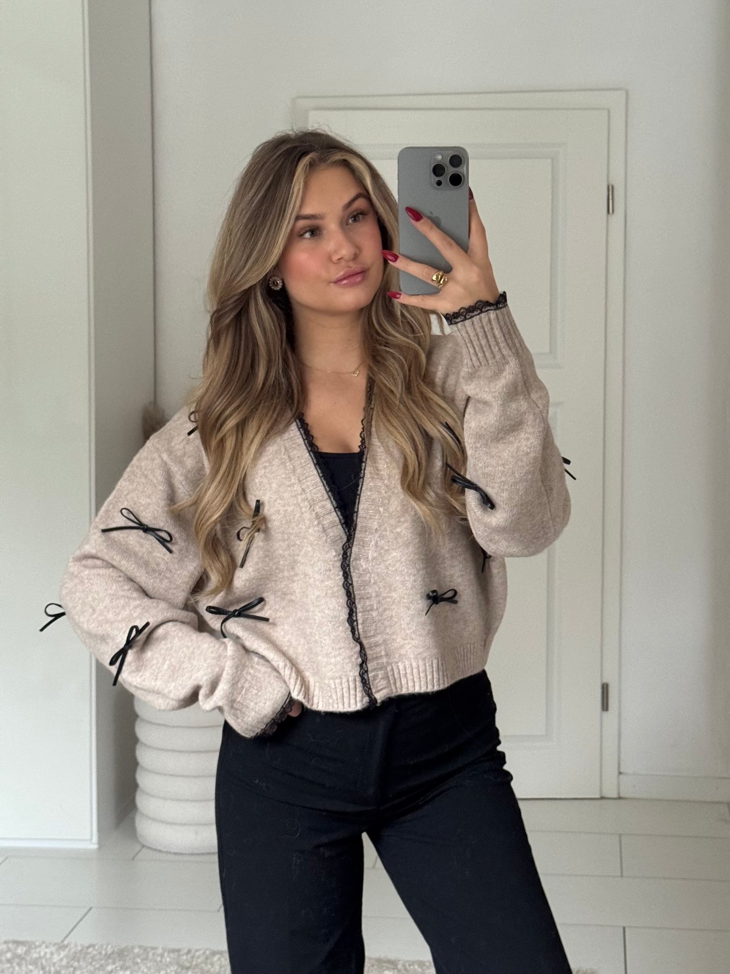 Sweet Bows Cardigan - beige