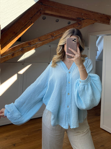 Musselin Bluse mit Ballonärmeln - hellblau
