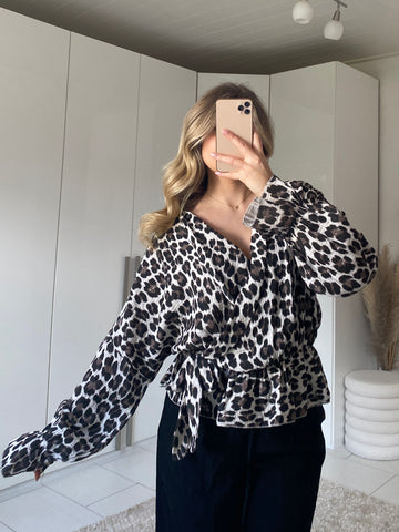 Musselin Wickelbluse  - Leo