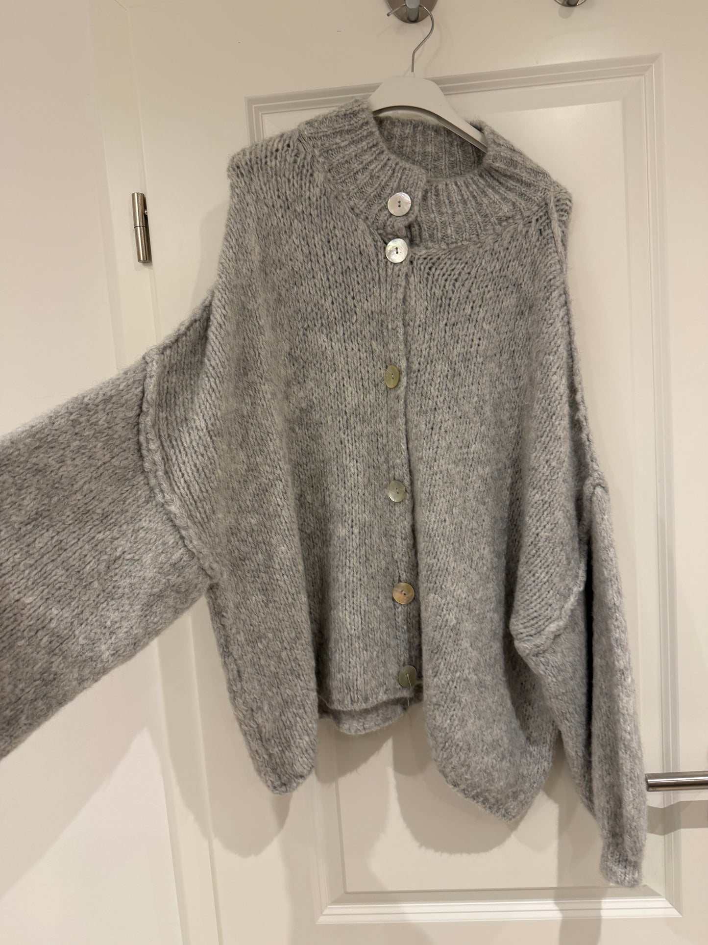 Cozy Everyday Cardigan *Beschreibung