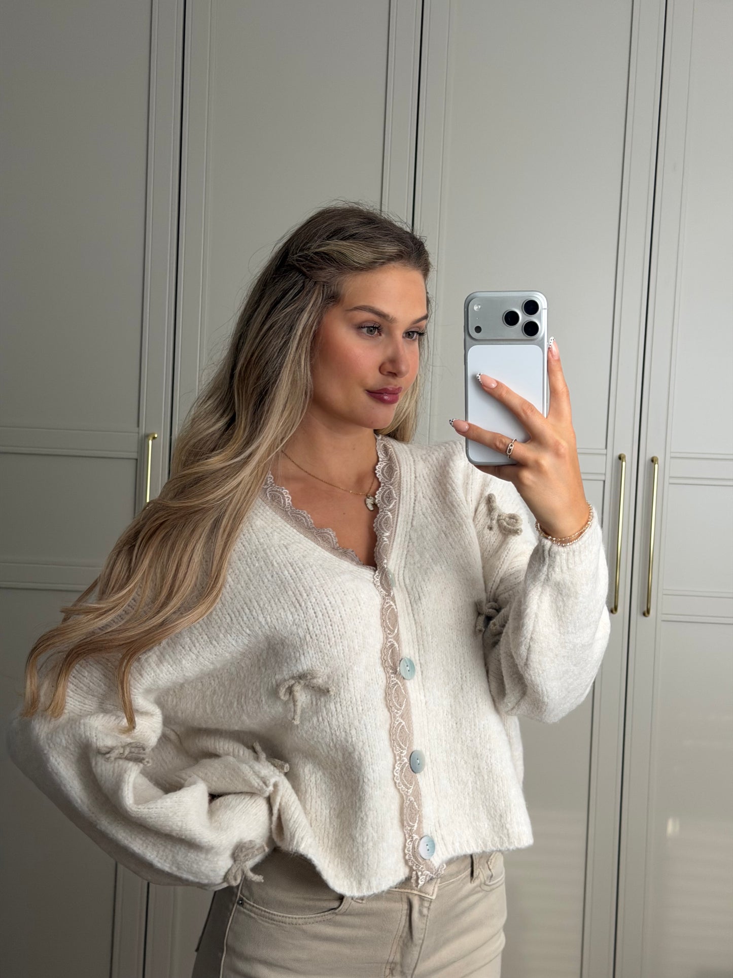 Bows Cardigan