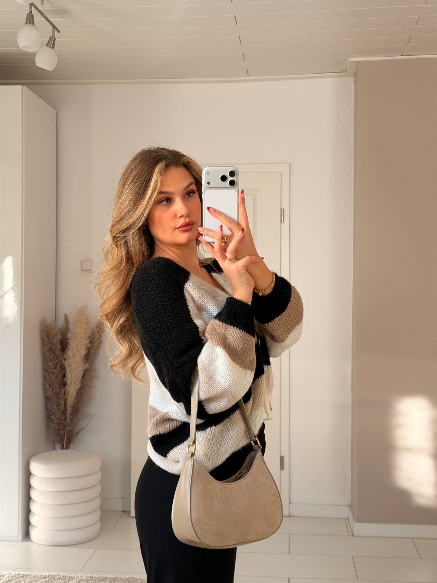 Golden Detail Cardigan