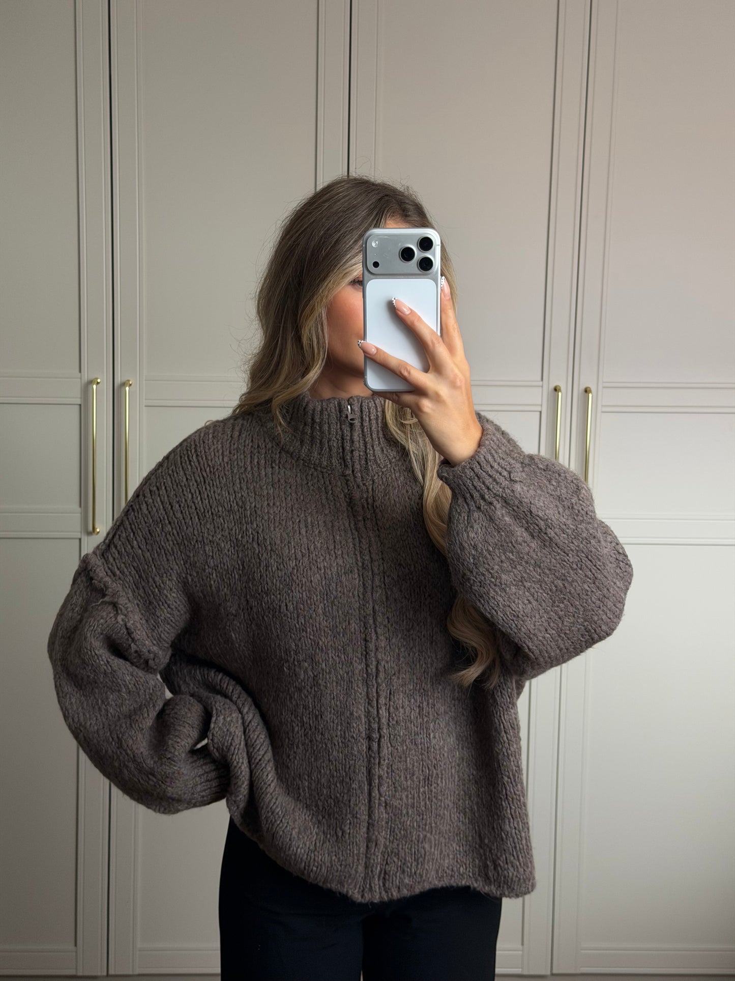 Cozy Zipper