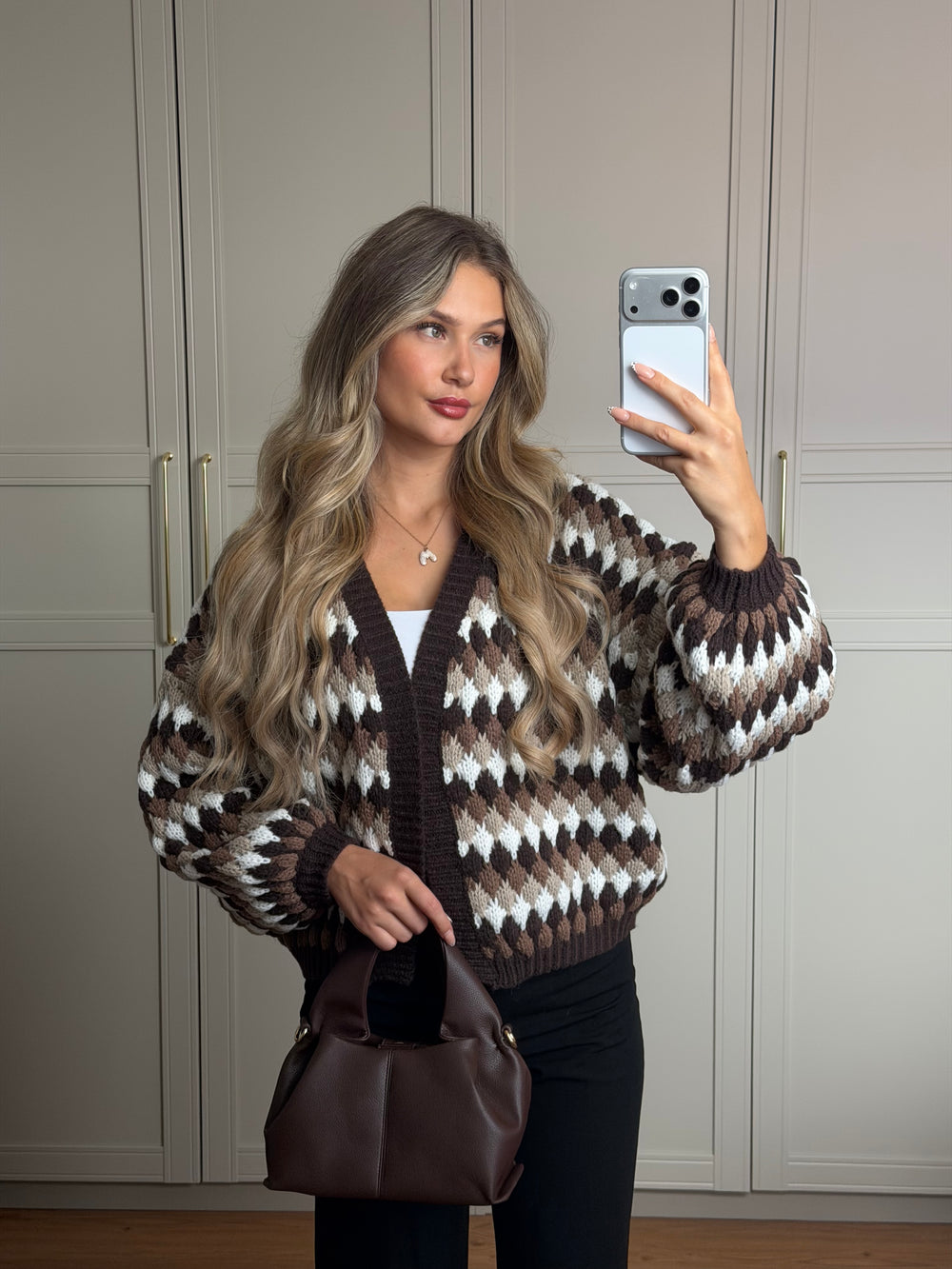 Brownie Strick Cardigan