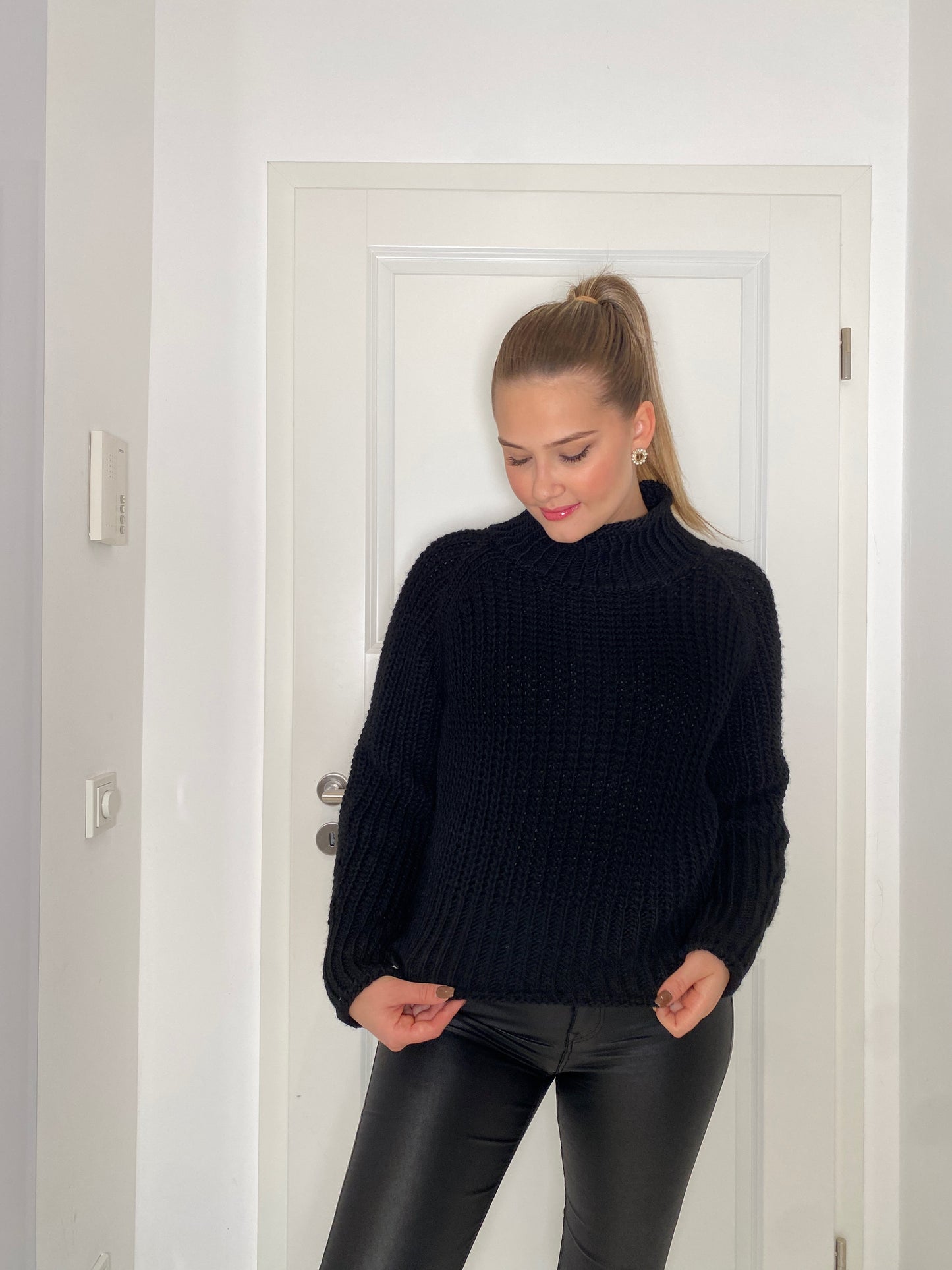 Bella Strickpullover - Schwarz