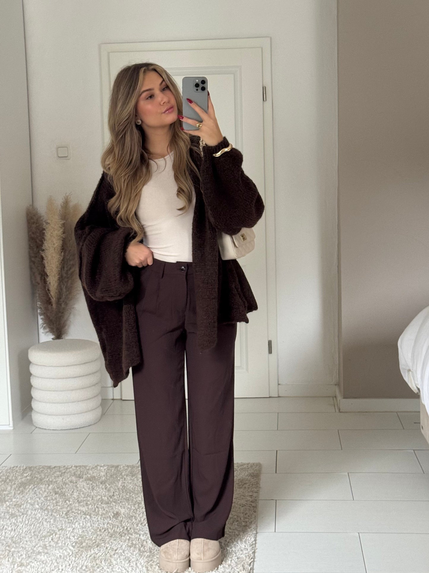 Cozy Simple Strickjacke