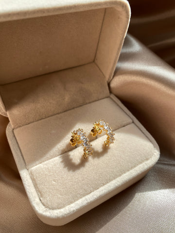 Mini Crystal Hoops white